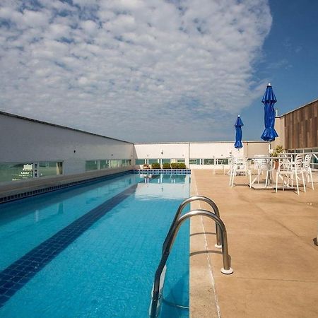 Conforto, praticidade e vista panorâmica em Macaé Esterno foto